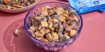 Quest Overload Cookie Commotion Snack Combine Recipe