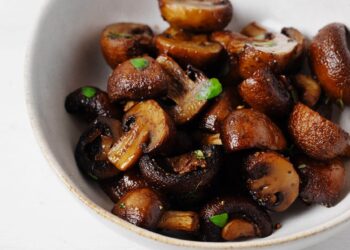 Fast Air Fryer Mushrooms | The Full Serving to