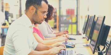 Uncover If You are Extremely Delicate Particular person (HSP) W/ These Quizzes