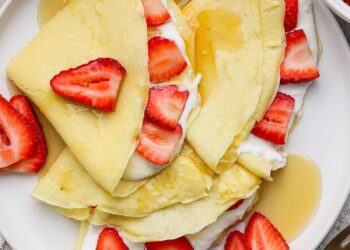 Blended Cottage Cheese Crepes (10g protein!)