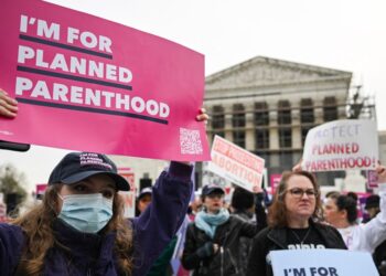 Trump Administration Freezes Title X Funding to 16 Teams