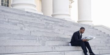 Eli Lilly sues 4 telehealth firms for promoting copycat medicine