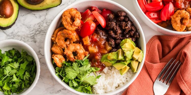 Blackened Shrimp Bowls – Bites of Wellness