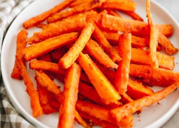 Crispy Baked Carrot Fries – The Wholesome Maven