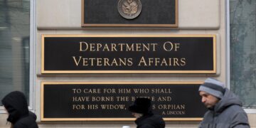 Veterans Affairs officers seem to melt ‘back-to-office’ order for therapists : Pictures