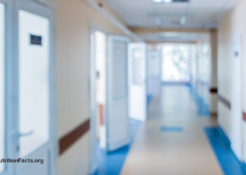 Inhospitable Hospital Meals 