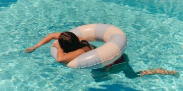 Finest Meals for pH Steadiness: Your Summer season Information to “Down There”