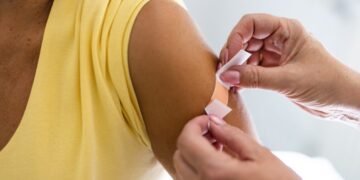 CDC Stops Recommending COVID-19 Vaccines for Pregnant Ladies and Kids