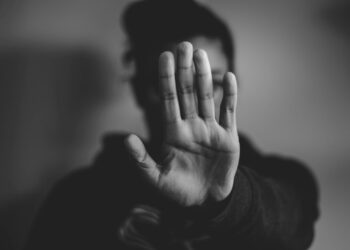 “They referred to one of many customers as a BPD c**t”: uncomfortable narratives of borderline character dysfunction