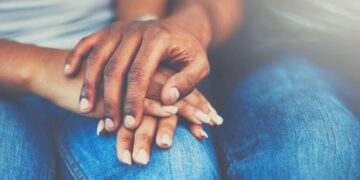 45 Phrases of Encouragement for a Mother or father of a Sick Little one