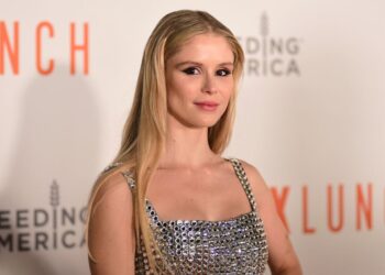 Erin Moriarty Has Graves’ Illness. What to Know About It