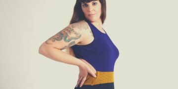 31 Physique Positivity Quotes & Messages for Self-Acceptance