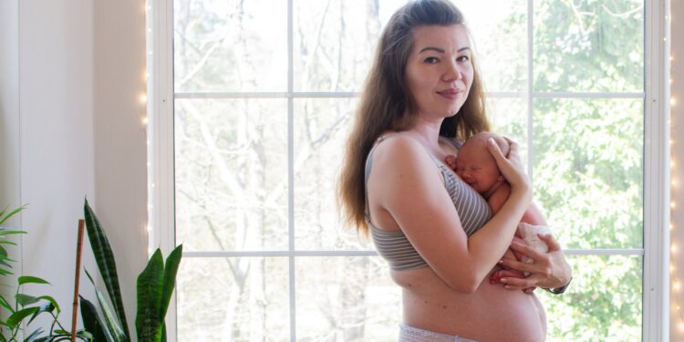 Easy methods to Really feel Higher in Your Physique After Delivery: 5 Postpartum Restoration Necessities