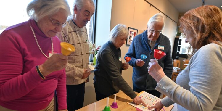 Reminiscence cafes provide casual, native assist and enjoyable for individuals with dementia : Pictures