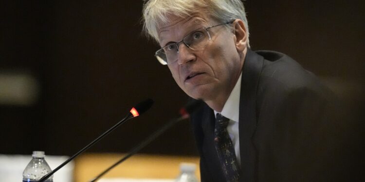 CDC vaccine advisers will evaluation immunization schedule for youngsters : Pictures