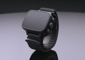 Fasikl’s NeuroAI Wristband for important tremor features FDA clearance