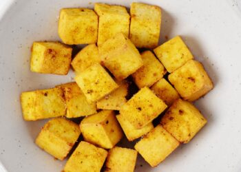 Baked Curried Tofu Cubes | The Full Serving to