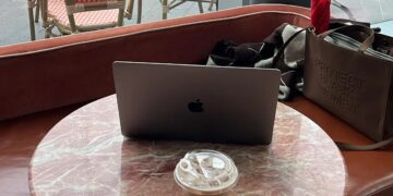 Cease Planning Like a Company Girlie & Begin Planning Like a Inventive CEO