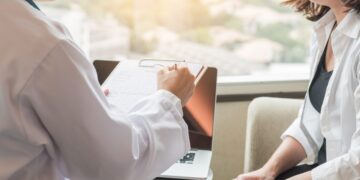 What I Want I Knew Earlier than Perimenopause: My Journey to Hormone Substitute Remedy