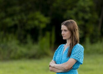 One lady fights to open a delivery heart, however obstacles are all over the place : Pictures
