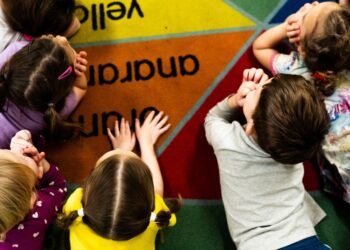 Why So Many Childcare Facilities Are Closing