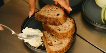 What You Must Know About Carb Biking