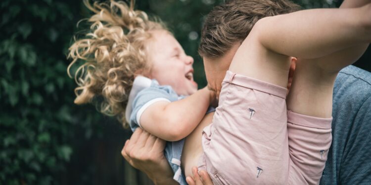 Does harsh parenting improve the danger of self-harm and suicide in younger individuals?