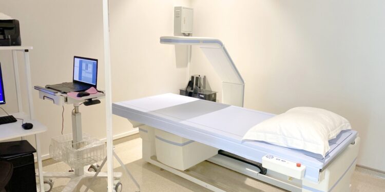 When Ought to You Get a DEXA Scan? Consultants Say Sooner Than You Suppose