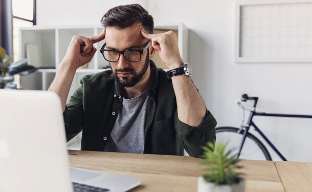 Cease Being a Individuals Pleaser: 7 Highly effective Habits