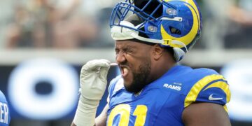 The NFL is making it tougher for gamers to get smelling salts. This is why : Pictures