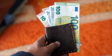 A Smarter Manner To Handle Cash