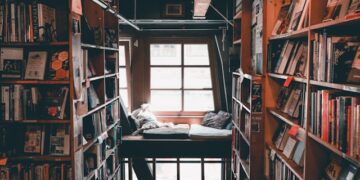How To Flip Your House Into A E-book Lover’s Paradise
