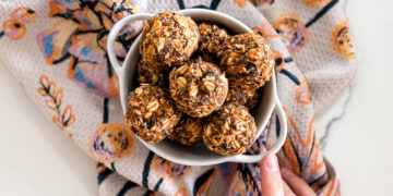 Oatmeal Protein Balls • Kath Eats