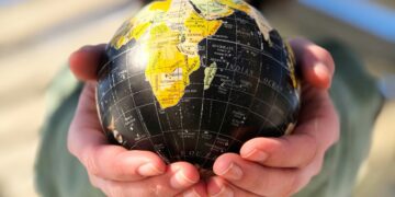 How prevalent and efficient is psychological well being remedy worldwide?