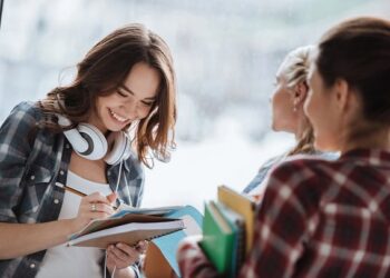 Iconic and Hilarious Sayings for Your Yearbook and Commencement