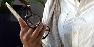 What Human Design Taught Me About Advertising and marketing as a Generator with Sacral Authority