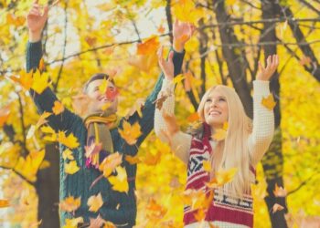 25 Free Printable Fall Leaves Coloring Pages