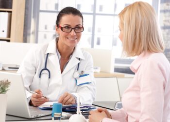 Perimenopause Specialists You Can Really Belief (And Who to Keep away from)