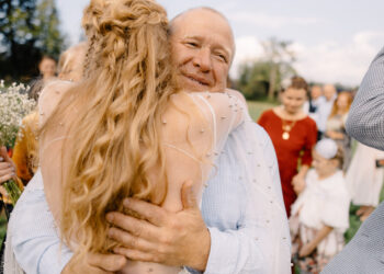 Why My Dad Got here Marriage ceremony Gown Purchasing—and Liked It