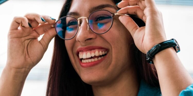 What Are The High-Rated Locations To Get Prescription Glasses? 7 Choices