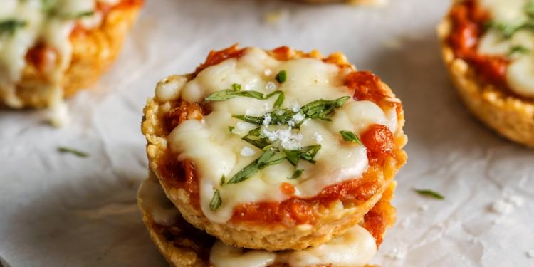 Excessive-Protein Pizza Quinoa Bites