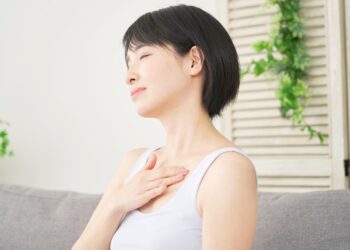 Easy Lymph Therapeutic massage for Day by day Well being: Easy methods to Increase Your Lymphatic Stream at House