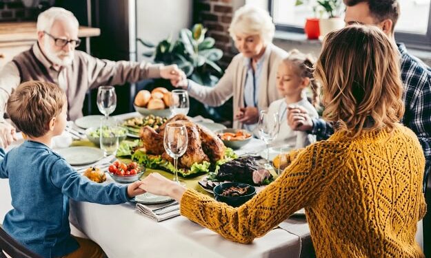 101 Joyful Thanksgiving Quotes for Household to Assist You Specific Your Love
