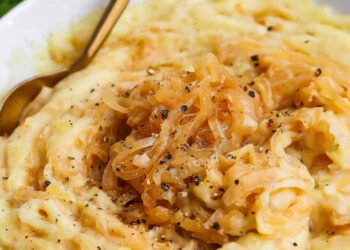 Caramelized Onion Mashed Potatoes Recipe