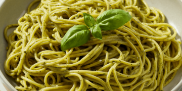 Wholesome Excessive Protein Pesto Pasta • Wholesome Helper