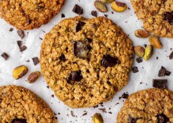Chocolate Pistachio Cookies (With Chocolate Chunks)