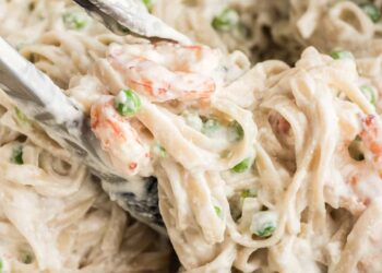 Straightforward Cottage Cheese Alfredo with Shrimp (20 Minutes)