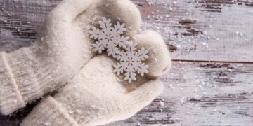 31 Free Printable Snowflake Coloring Pages (Children and Adults)