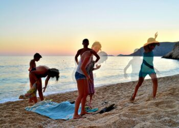 a scientific overview of mentalisation in scientific populations shapes our means to mentalise