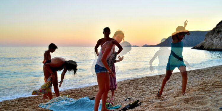 a scientific overview of mentalisation in scientific populations shapes our means to mentalise